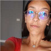Diplomata al liceo scientifico tradizionale a giugno 2024. Lezioni rivolte a bambini e ragazzi dalle elementari alle superiori